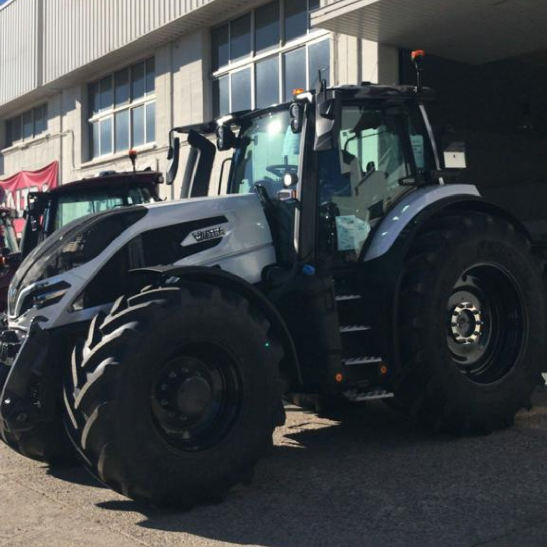 Valtra Q305 en alquiler